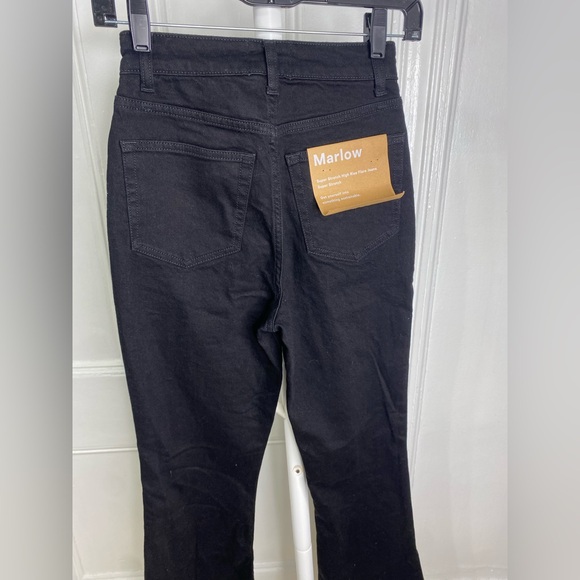 NWT REFORMATION Marlow Super Stretch High Rise Flare
Jeans - Picture 4 of 10